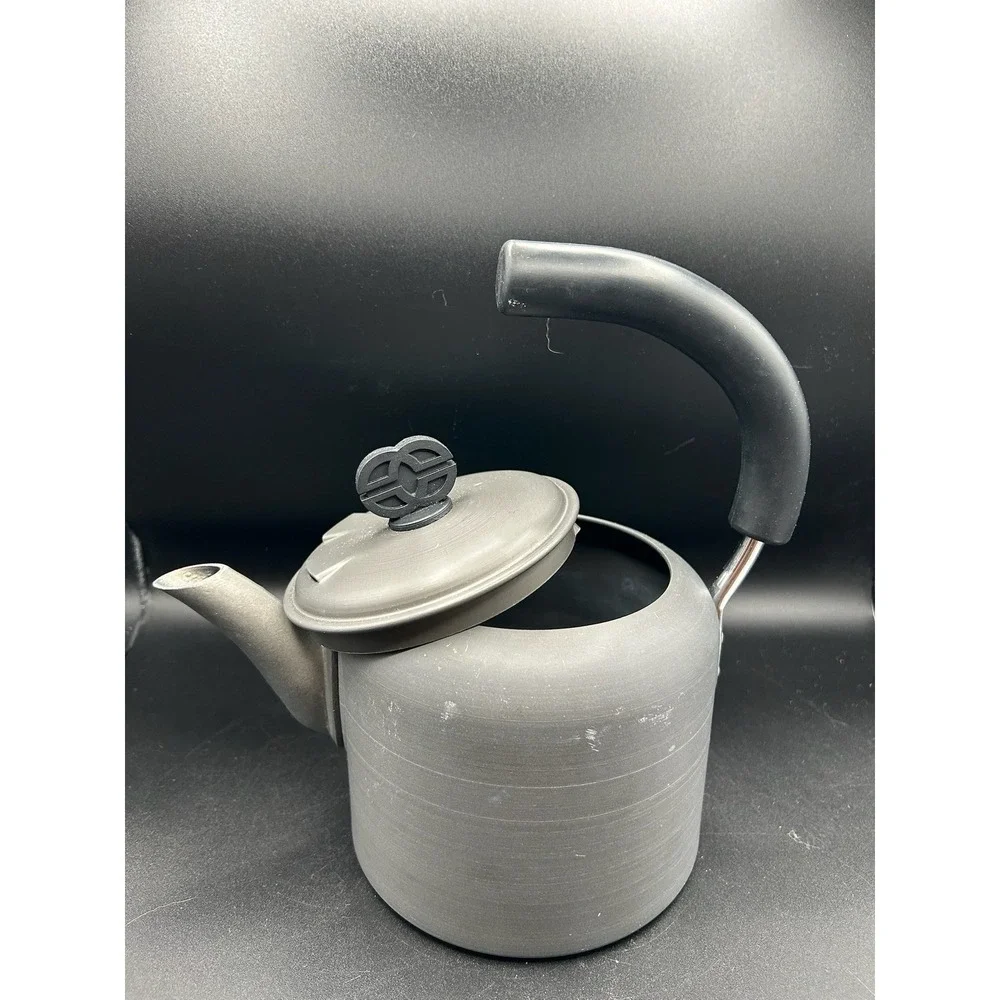 Calphalon Hard Anodized Aluminum Beehive Tea Kettle 2 QT Celtic